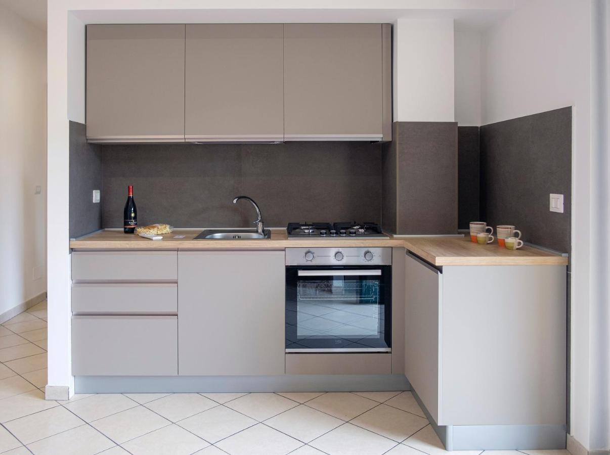 Magico Apartments - 450M Dalla Spiaggia Capo dʼOrlando エクステリア 写真