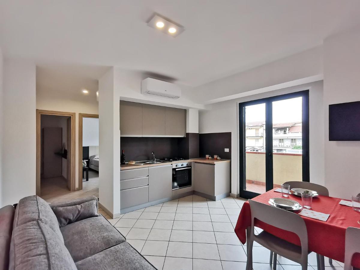 Magico Apartments - 450M Dalla Spiaggia Capo dʼOrlando エクステリア 写真