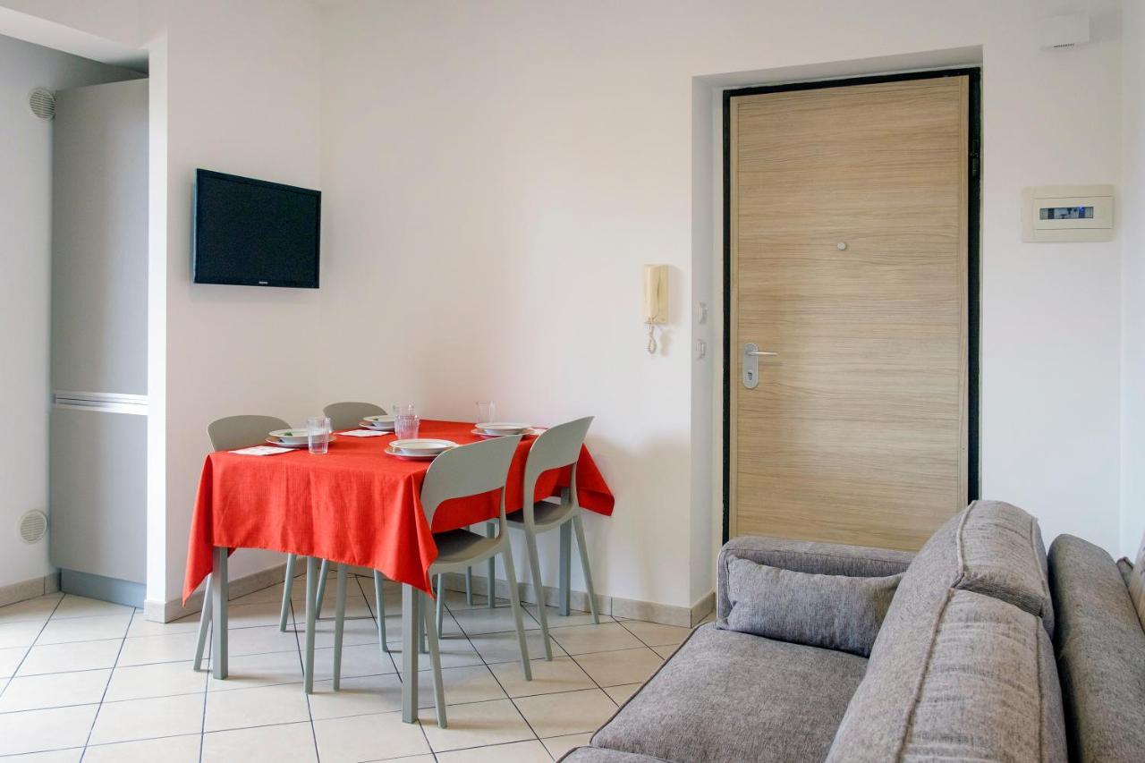 Magico Apartments - 450M Dalla Spiaggia Capo dʼOrlando エクステリア 写真