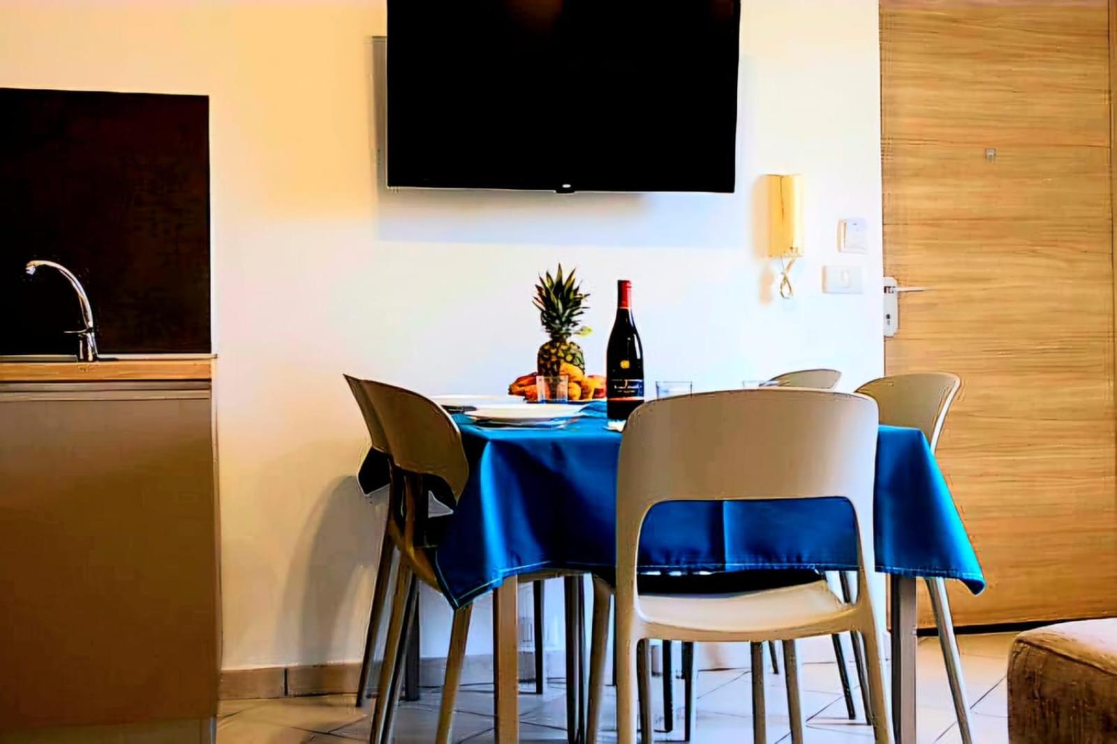 Magico Apartments - 450M Dalla Spiaggia Capo dʼOrlando エクステリア 写真